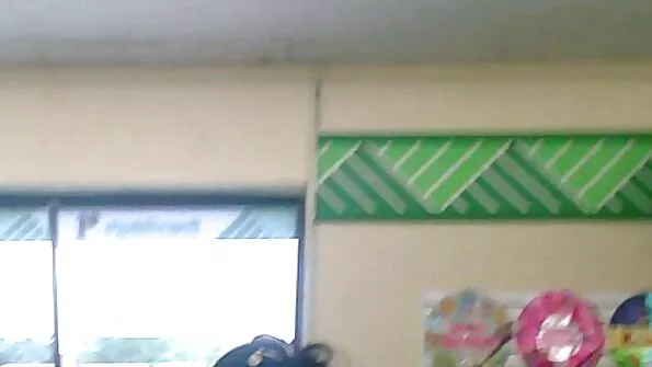 Kõhn blond besplatan seks video kaotas korvpallis seksi lihaselisele tüübile.