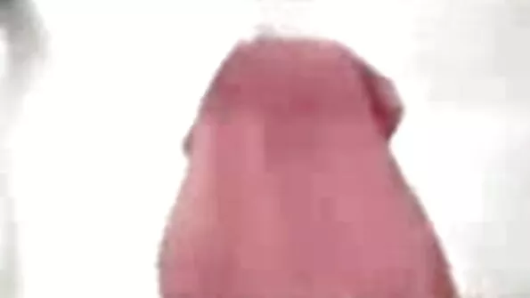 Lihases mulatt võrgutas uhke saleda tüdruku. xxx video seks porno