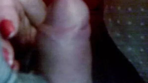 Tüüp erutas prillidega tüdrukut ja ronis talle aluspükstesse. free porno seks