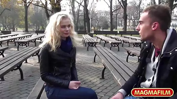 See kirglik metsaline on sõbra liikmega väga rahul. seks video gratis