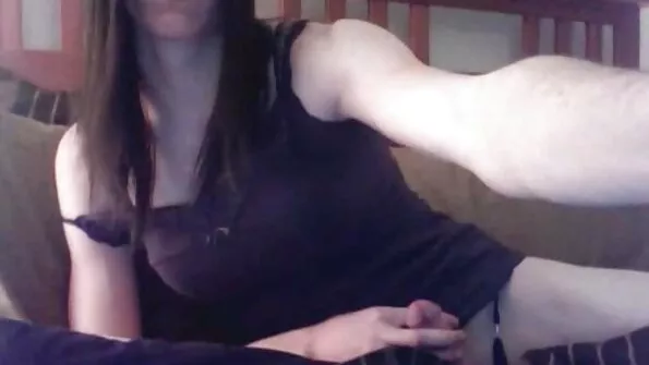 Võimsa gay sex porno hd peenisega kutt kutsus oma tüdruksõbra persse.