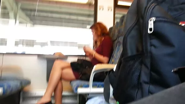 Mees free live seks perses kõvasti suurte elastsete tissidega blondiini.