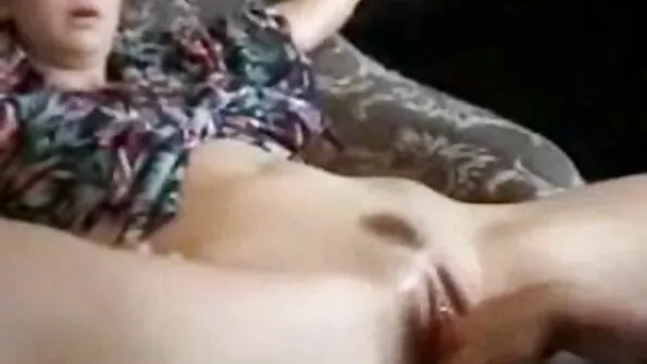 Fikseeritud sõber persses kaunitari riistaga sex free sauna tagumikku.