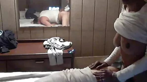 Dork persse paks naine köögis persse. free porno seks