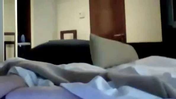 Kaks kaunitari riistal sõidavad märja porno rama sex pussidega.