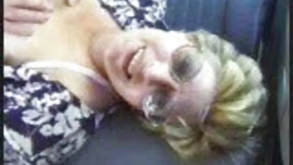 Aktiivne porno seks mam blond raamitud korralik kiisu.