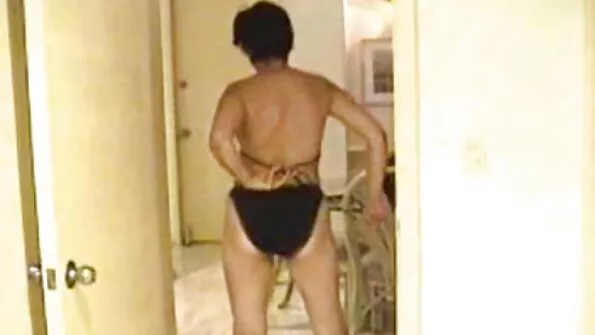 Suurepärane lokkis besplatan seks video lits armastab tagumikku anda.
